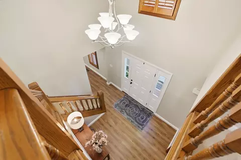 Entry Way - 4935 Dunkerrin Ct, Dublin, OH 43017 photo 4 of 10
