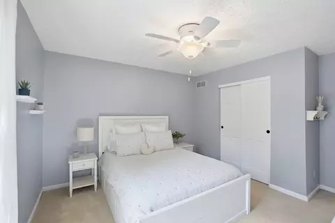 Bedroom - 4935 Dunkerrin Ct, Dublin, OH 43017 photo 8 of 12