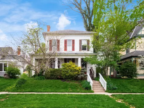 263 N Washington St, Delaware, OH 43015