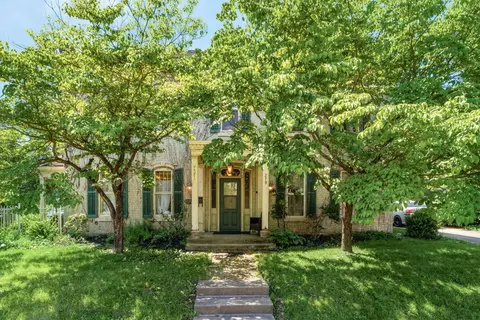 87 N Orchard St, Logan, OH 43138