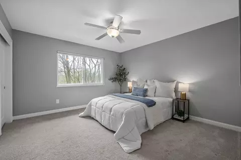 Bedroom - 7402 Riverside Dr, Dublin, OH 43016 photo 1 of 11