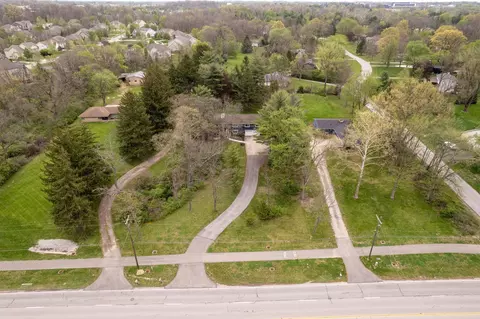 View/Area - 7402 Riverside Dr, Dublin, OH 43016 photo 1 of 8