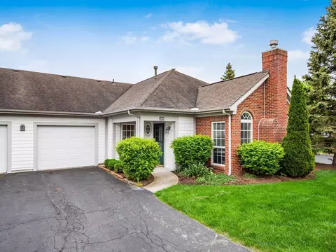 3664 Colonial Dr, Hilliard, OH 43026