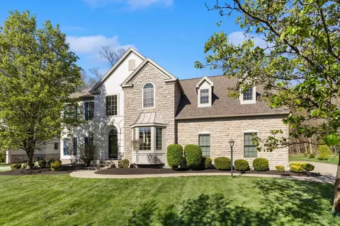 5697 Salem Dr, Westerville, OH 43082