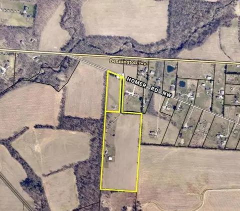5323 Homer Rd NW, Centerburg, OH 43011