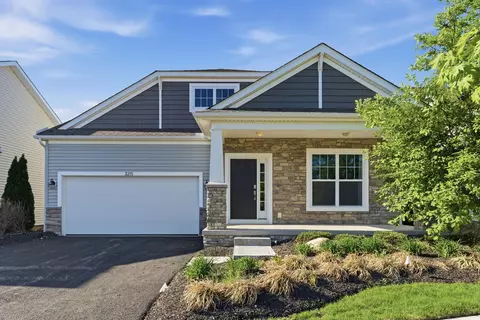 3215 Farmhouse Ln, Grove City, OH 43123
