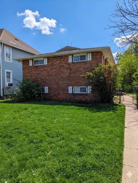 1967 Denune Ave, Columbus, OH 43211