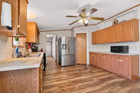 Kitchen - 221 Twilight Dr, Jackson, OH 45640 photo 2 of 3