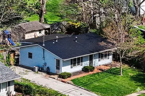 227 W Jersey St, Johnstown, OH 43031