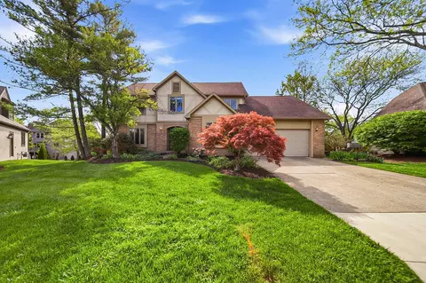 5657 Whitecraigs Ct, Dublin, OH 43017