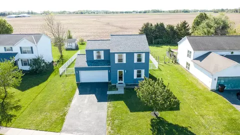 155 Walnut Creek Dr, Commercial Point, OH 43116