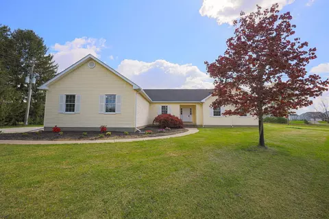 1155 S Three Bs K Rd, Galena, OH 43021