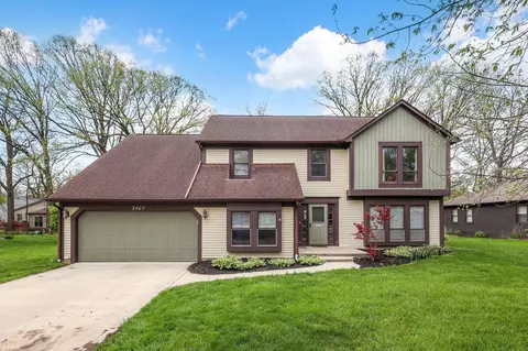 2567 Starford Dr, Dublin, OH 43016