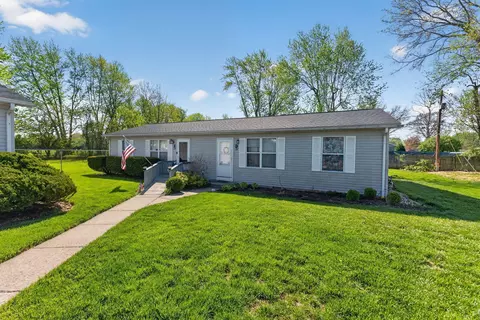 Exterior - 28 30 Vernon Ave, Delaware, OH 43015 photo 1 of 7