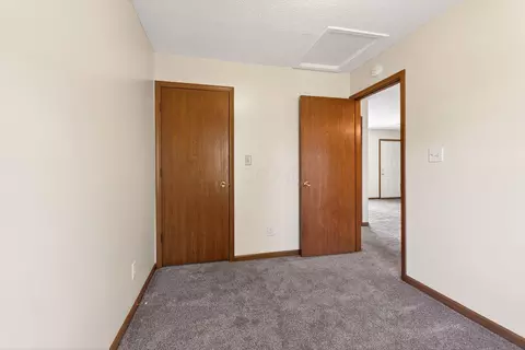 Bedroom - 28 30 Vernon Ave, Delaware, OH 43015 photo 7 of 7