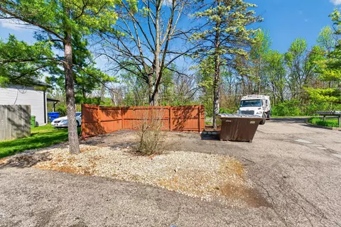 Exterior - 28 30 Vernon Ave, Delaware, OH 43015 photo 7 of 7