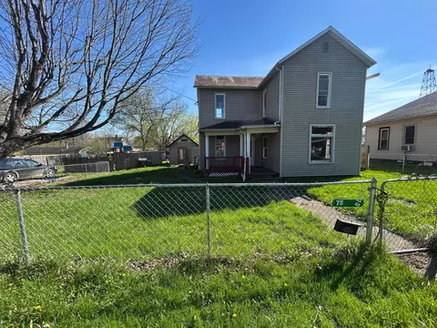 75 Elm St, Roseville, OH 43777