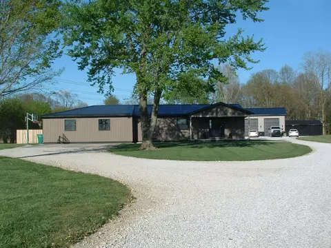 9608 Loudon St, Johnstown, OH 43031
