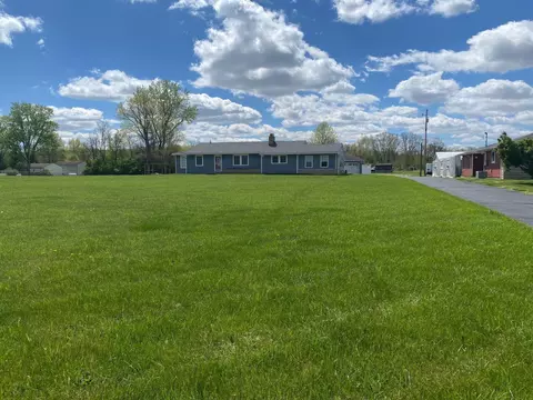 8339 Alkire Rd, Grove City, OH 43123