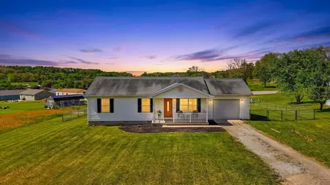 163 Blue Sky Dr, Jackson, OH 45640