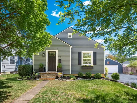 445 E Jeffrey Pl, Columbus, OH 43214