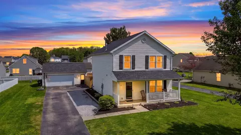 1119 Lake Forest Dr, Hebron, OH 43025