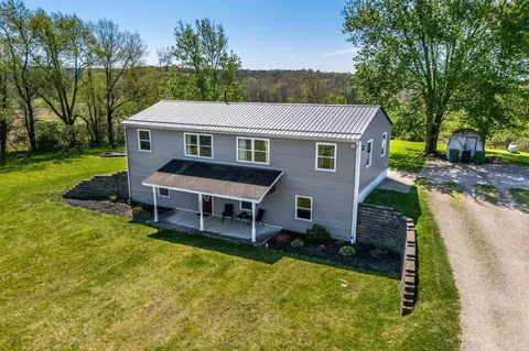 4199 Hopewell Indian Rd NW, Glenford, OH 43739