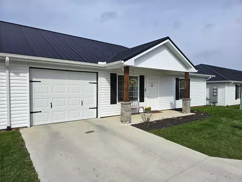 1620 Irene Dr, Bellefontaine, OH 43311