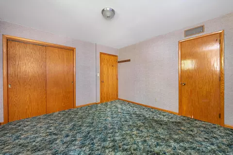 Bedroom - 321 State St, Edison, OH 43320 photo 6 of 6