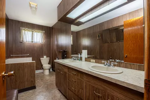 Bath - 321 State St, Edison, OH 43320 photo 1 of 2