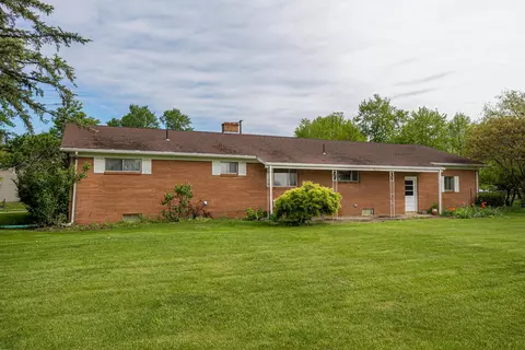 Exterior - 321 State St, Edison, OH 43320 photo 6 of 8