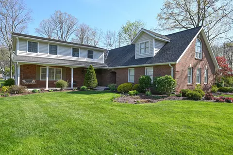 856 Oak Dr, Marion, OH 43302