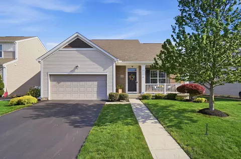 6000 Deansboro Dr, Westerville, OH 43081