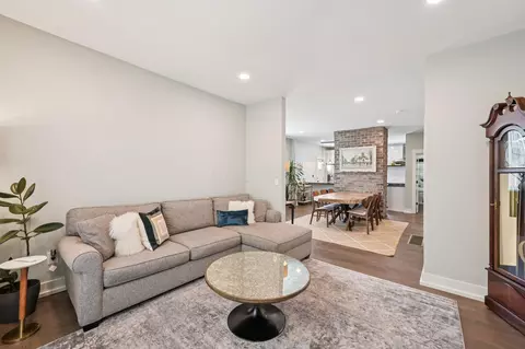 Living - 645 E 3rd Ave, Columbus, OH 43201 photo 3 of 4