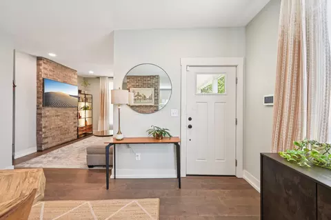 Entry Way - 645 E 3rd Ave, Columbus, OH 43201 photo 2 of 14