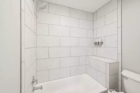 Bath - 645 E 3rd Ave, Columbus, OH 43201 photo 2 of 2