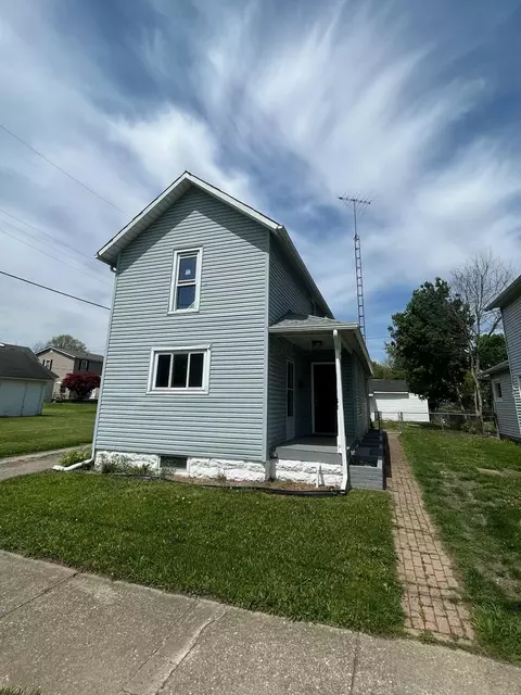 122 Hancock St, Newark, OH 43055