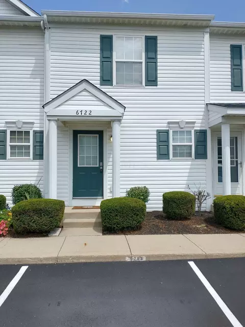 6722 Lagrange Dr #54E, Canal Winchester, OH 43110