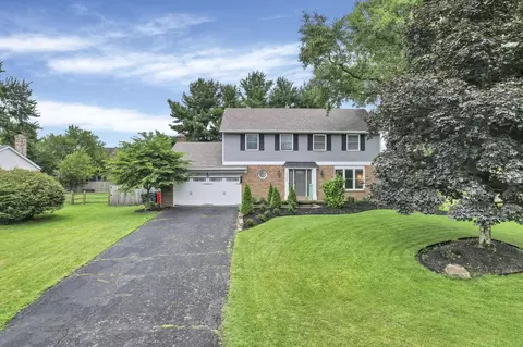 10131 Hounsdale Dr, Pickerington, OH 43147