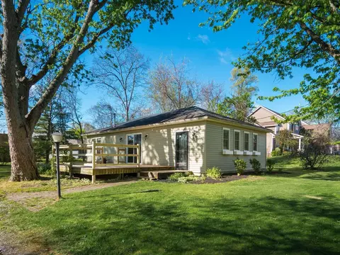 139 W Hiawatha Dr, Powell, OH 43065