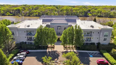 5735 Newbank Cir # 101, Dublin, OH 43017