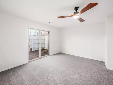 Bedroom - 1211 Rivercrest Dr S #E, Delaware, OH 43015 photo 1 of 8