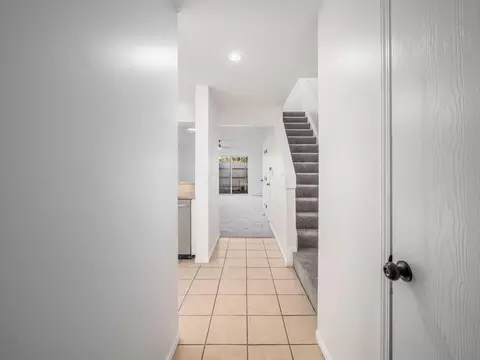 Entry Way - 1211 Rivercrest Dr S #E, Delaware, OH 43015 photo 1 of 2
