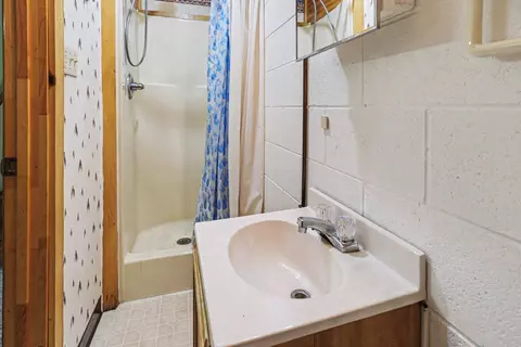 Bath - 31234 Mays Rd, Logan, OH 43138 photo 4 of 4