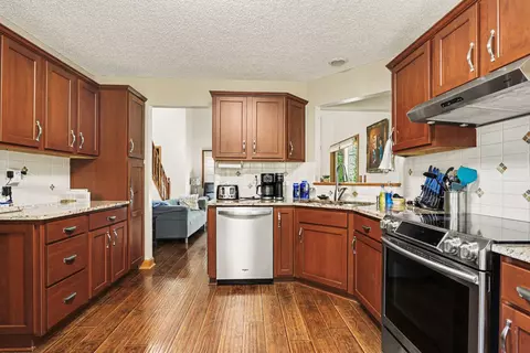Kitchen - 31234 Mays Rd, Logan, OH 43138 photo 2 of 3
