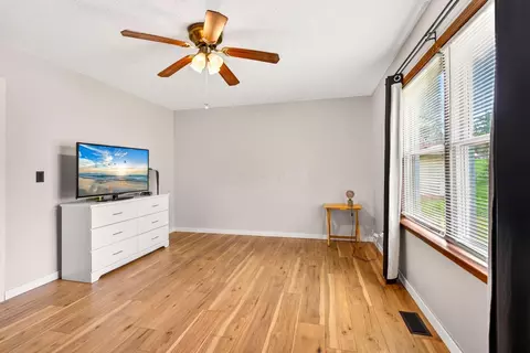 Living - 24 S Longworth St, Jackson, OH 45640 photo 2 of 2