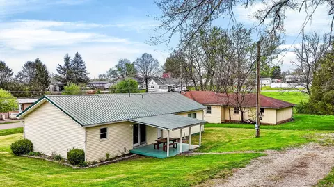 Exterior - 24 S Longworth St, Jackson, OH 45640 photo 2 of 9