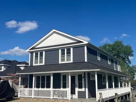 46 East St, Buckeye Lake, OH 43008