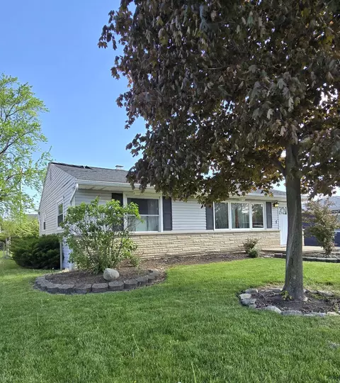 2642 Kingston Ave, Grove City, OH 43123