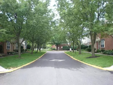 4651 Orwell Dr, Columbus, OH 43220